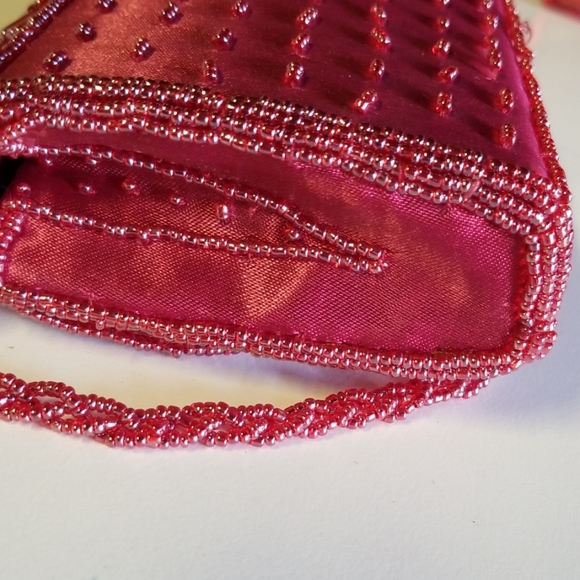 Beaded evening shoulder clutch NWOT - Picture 6 of 8